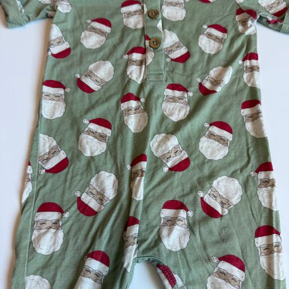 Santa Bamboo Holiday Pajama Romper 18-24 months - Picture 5 of 12